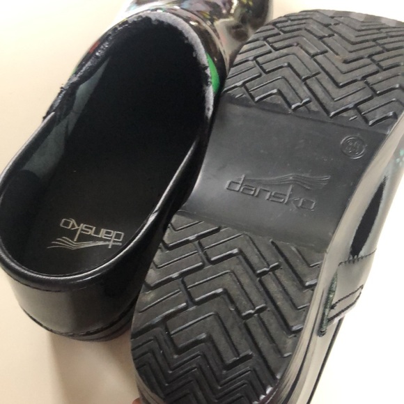 Dansko Clogs - Picture 9 of 9